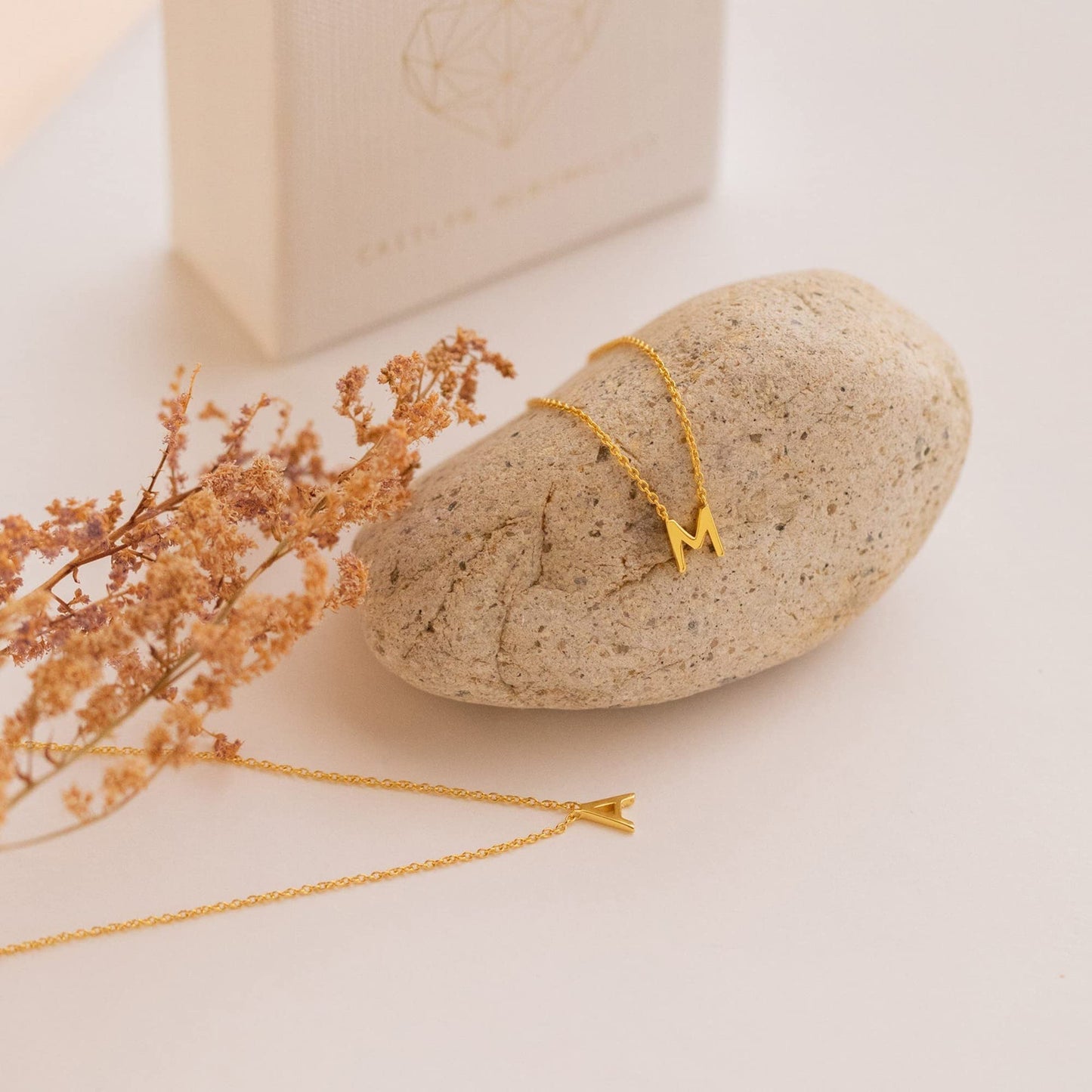 JSJOY Initial Necklaces for Women, Dainty Gold Letter Necklace 14k Gold Plated Personalized Initial Pendant Necklace Cute Letter Name Choker Necklaces for Teen Girls Jewelry