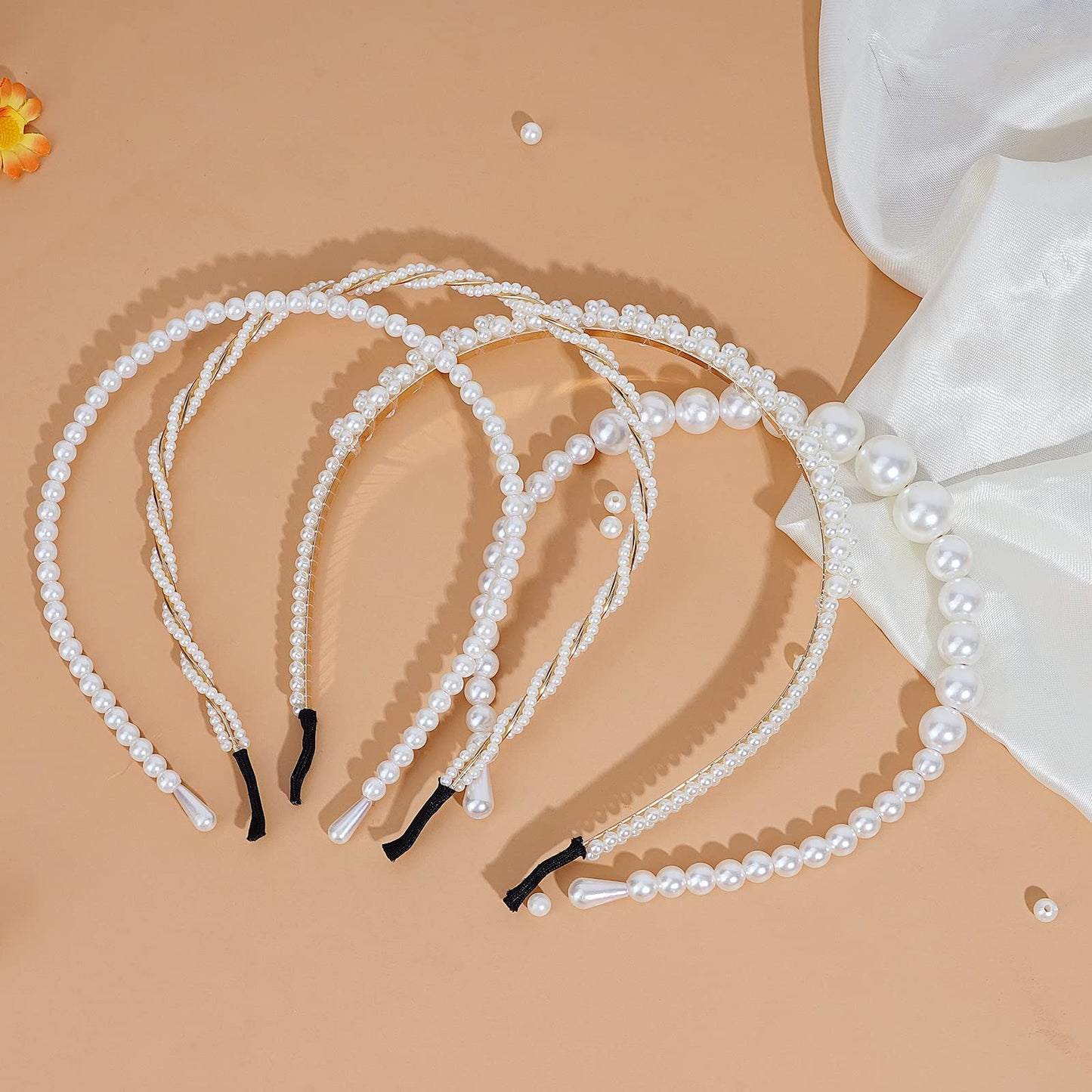 Pearl Fashion Headbands 4 Pack White Artificial Pearl Rhinestones Hairbands Bridal Hair Hoop Party Wedding Hair Accessories for Women Girls