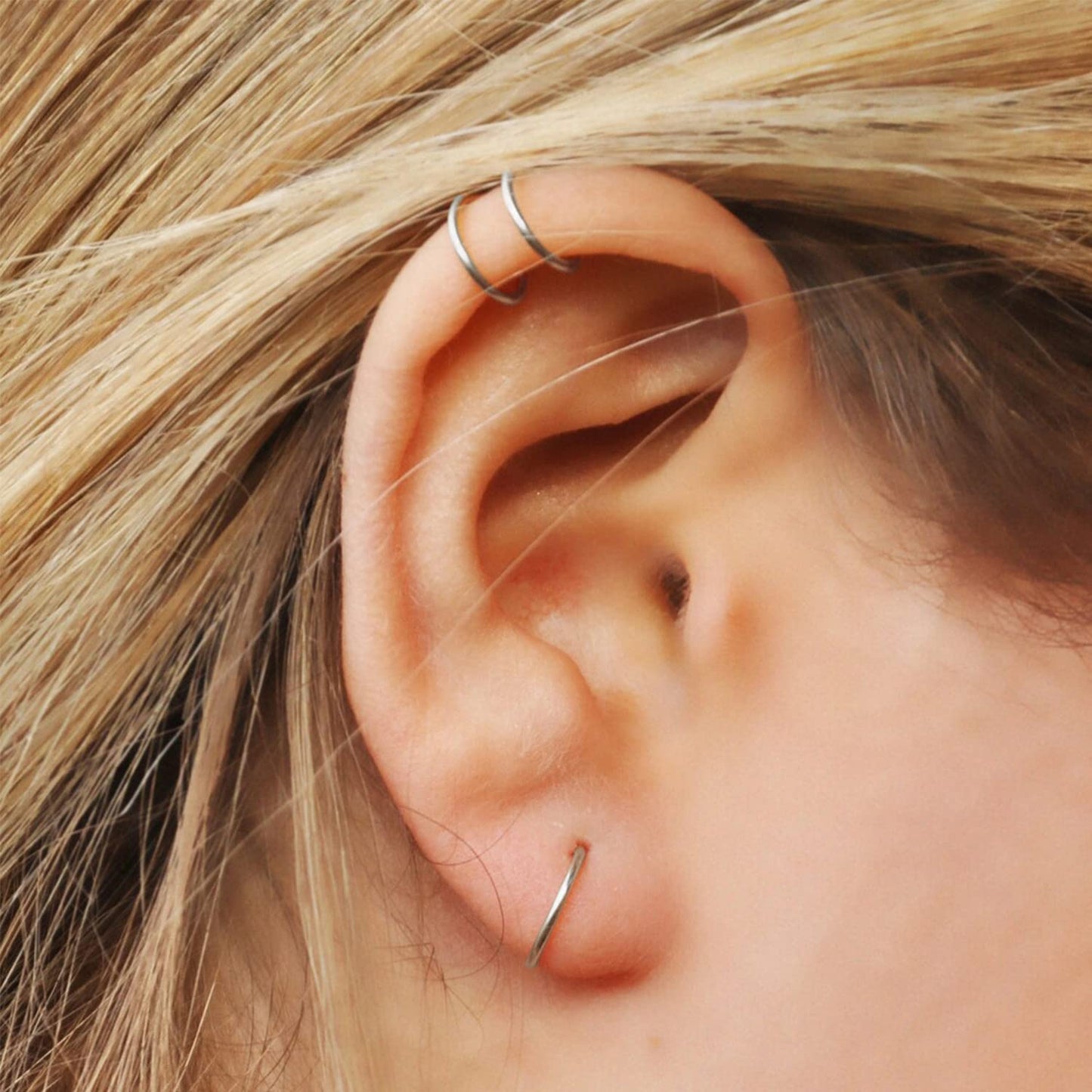 Gold Cuff Earrings for Women/Man Trendy Cute Ear Cuff Set Non Piercing Fake Helix Cartilage Huggie Cross Cuff Earrings 14K Gold Plated Hypoallergenic Simple Double Lines Ear Cuff Earrings (6pcs)
