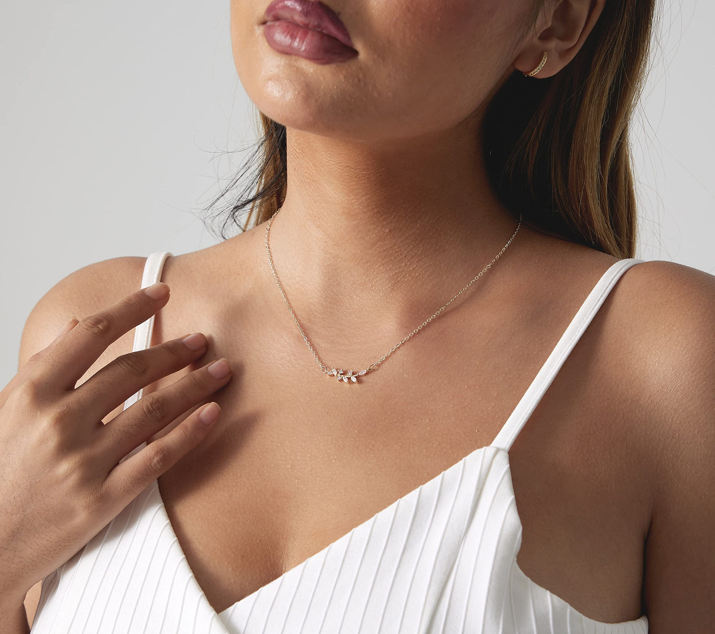 JSJOY Women Dainty Leaf Necklace 14k Gold Plated Layered CZ Moon Necklace Simple Diamond Choker Necklaces for Women Trendy Jewelry Gifts for Girls