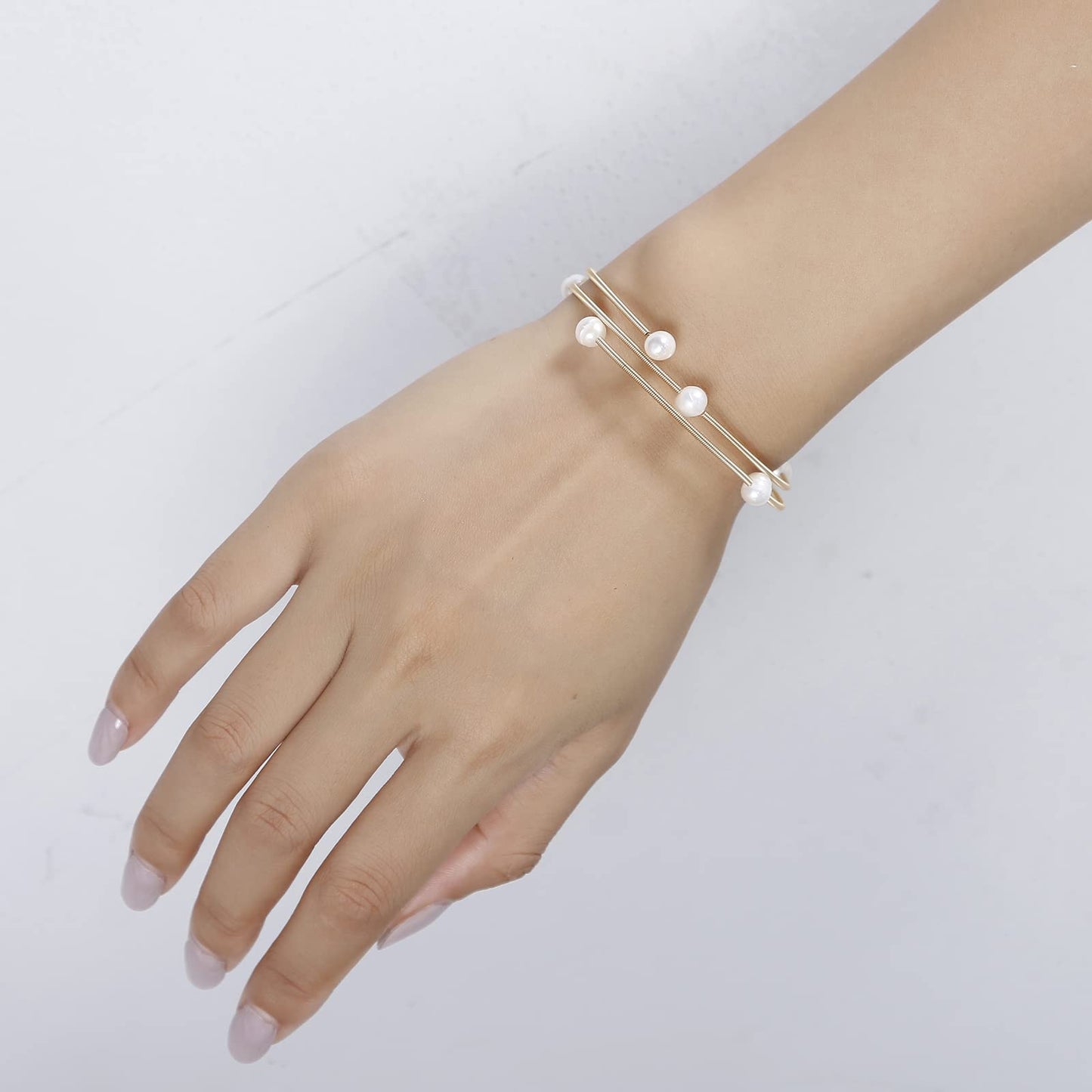 Freshwater Cultured Pearl Bracelet for Women Fashion pearl Pearl Stretch Bracelet Pearl Cuff Bangle Pearl Sliding Bolo Bracelet