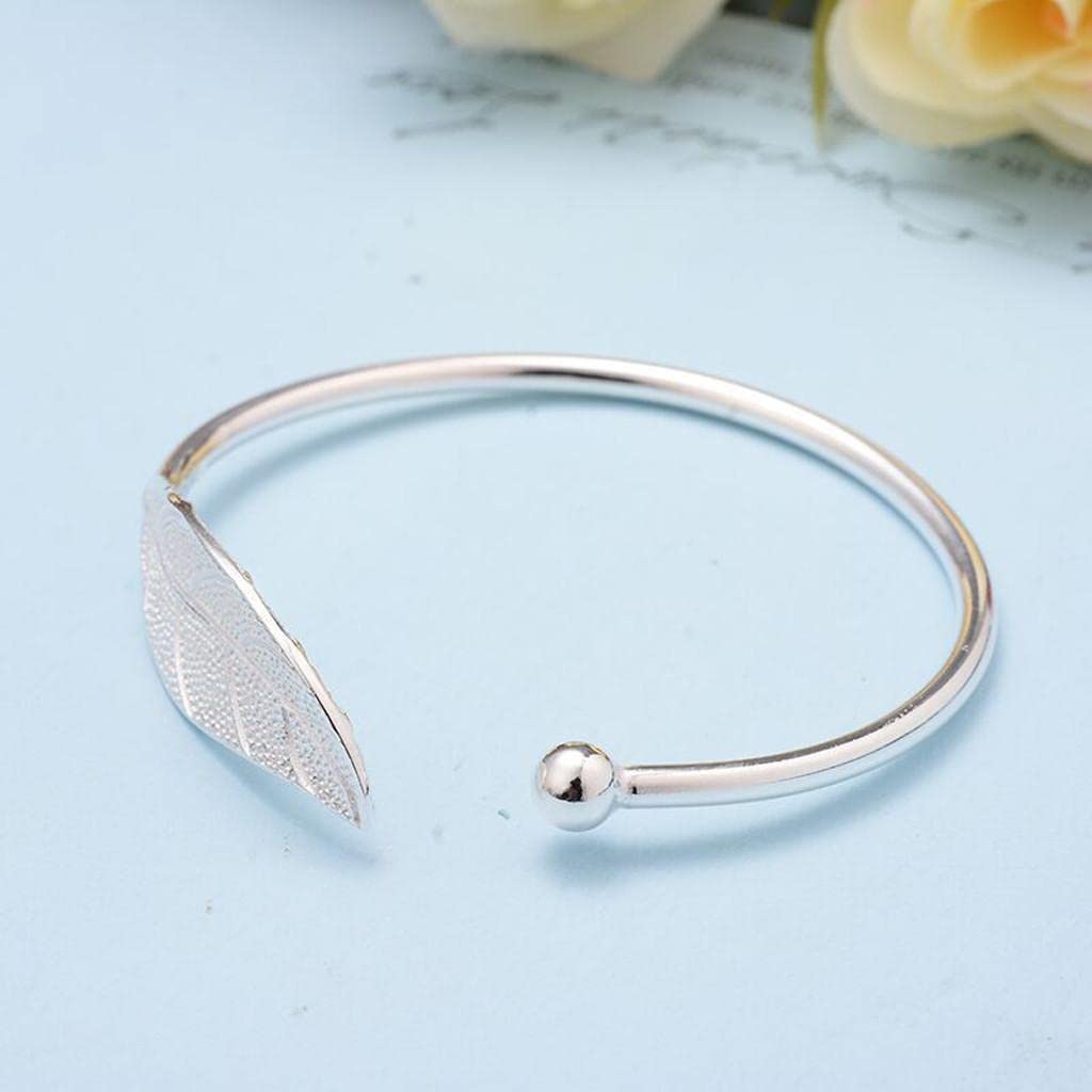 Leaf Shape Bracelet for Women Girls Metal Bracelet Fashion Simple Open Bracelets Jewelry Bangle Bracelets Gifts Birthday