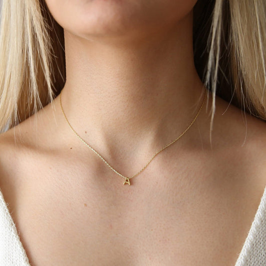 JSJOY Initial Necklaces for Women, Dainty Gold Letter Necklace 14k Gold Plated Personalized Initial Pendant Necklace  Cute Letter Name Choker Necklaces for Teen Girls Jewelry